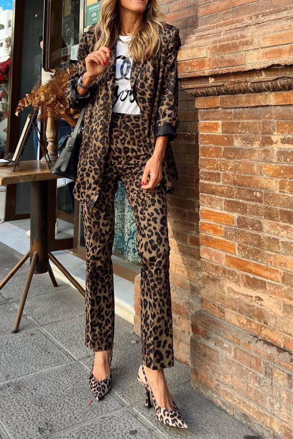 Leopard Luxe™ | Women's Relaxed Lapel Blazer & Elastic Waist Pants Set | Stylish Leopard Print, Comfortable Fit