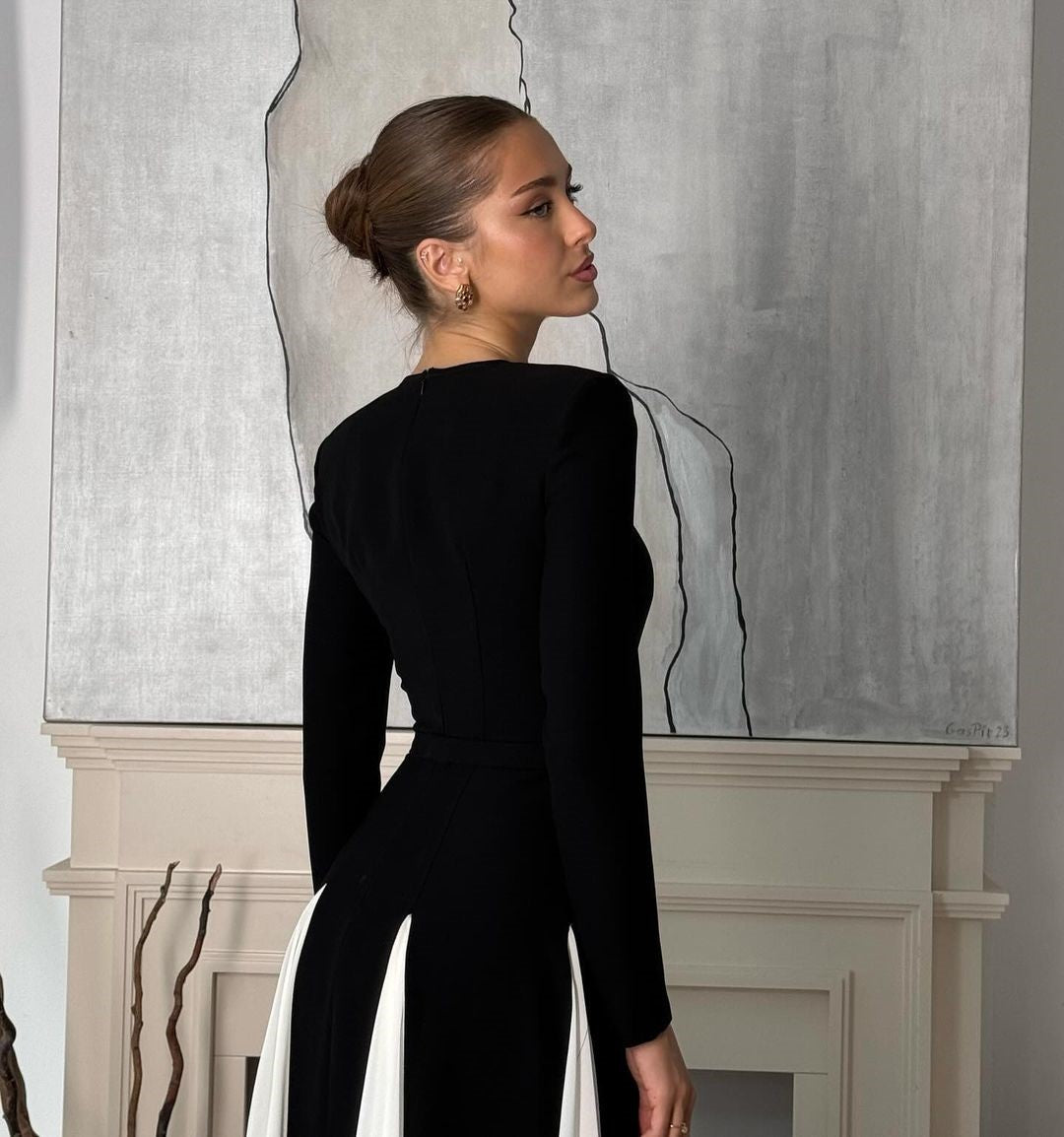 Gown Éclat™ | Women's Timeless Formal Gown | Luxurious Fabric, Elegant Silhouette & Flattering Fit