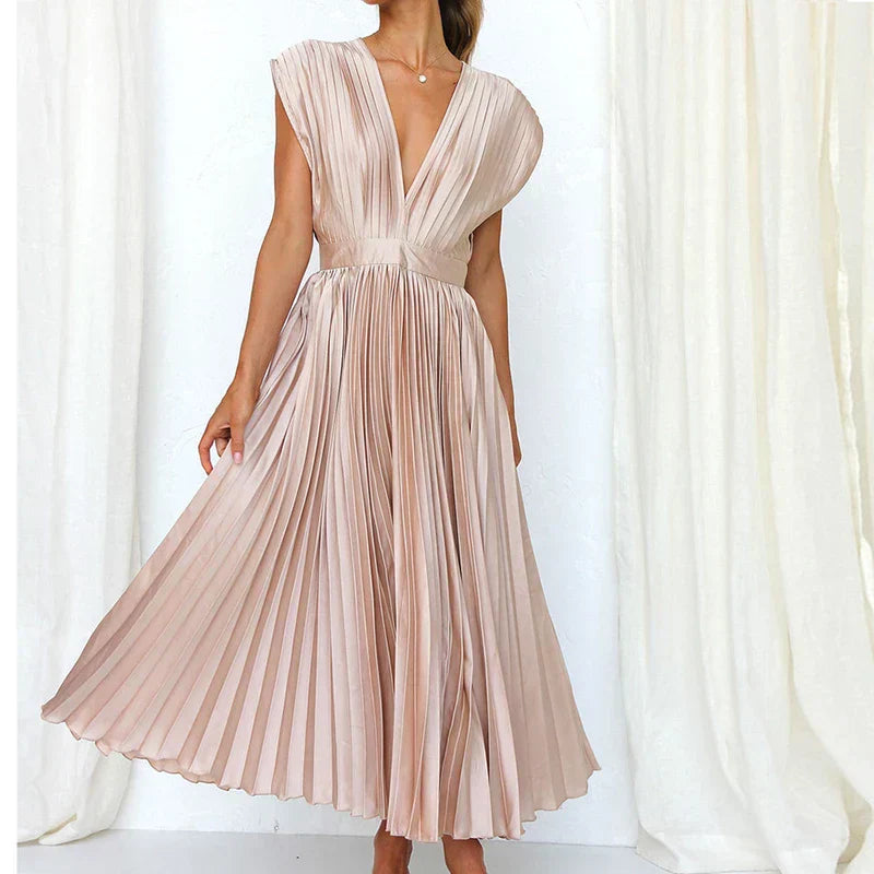 V-Neck Elegance™ | Women's Pleated Midi Dress | Lightweight Fabric, Flattering Fit & Stylish Design