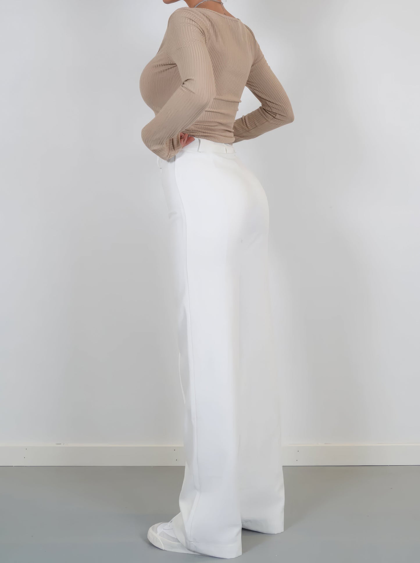 Chicki™ | Women's Wide-Leg Trousers | Lightweight Fabric, High-Waisted Design & Relaxed Fit