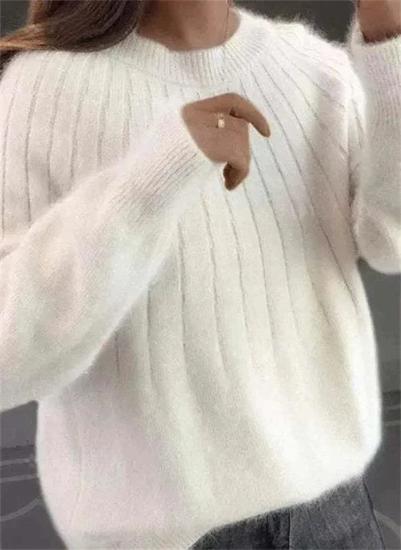 CozyNest™ | Women's Fluffy Cashmere-Like Knitted Jumper | Soft Fabric, Warm & Comfortable Design