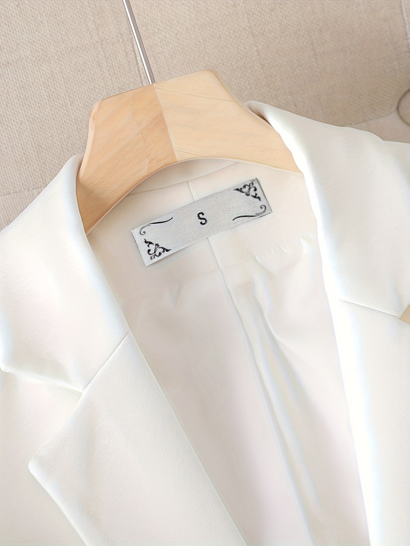 TailorCraft™ | Women's Classic Single-Button Blazer | Tailored Fit, Lightweight Fabric & Versatile Style