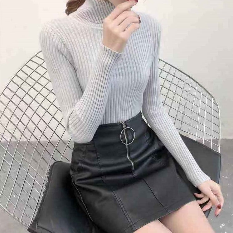 Turtleneck Aura™ | Women's Turtleneck Sweater | Soft Knit, Fitted Design & Cozy Warmth