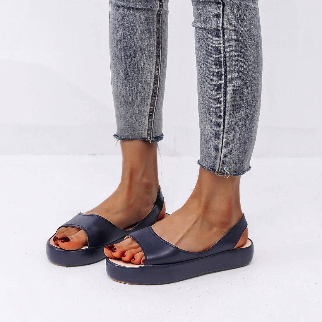 OrthoWave™ | Women's Orthopedic Summer Sandals | Breathable Design, Adjustable Straps & Arch Support