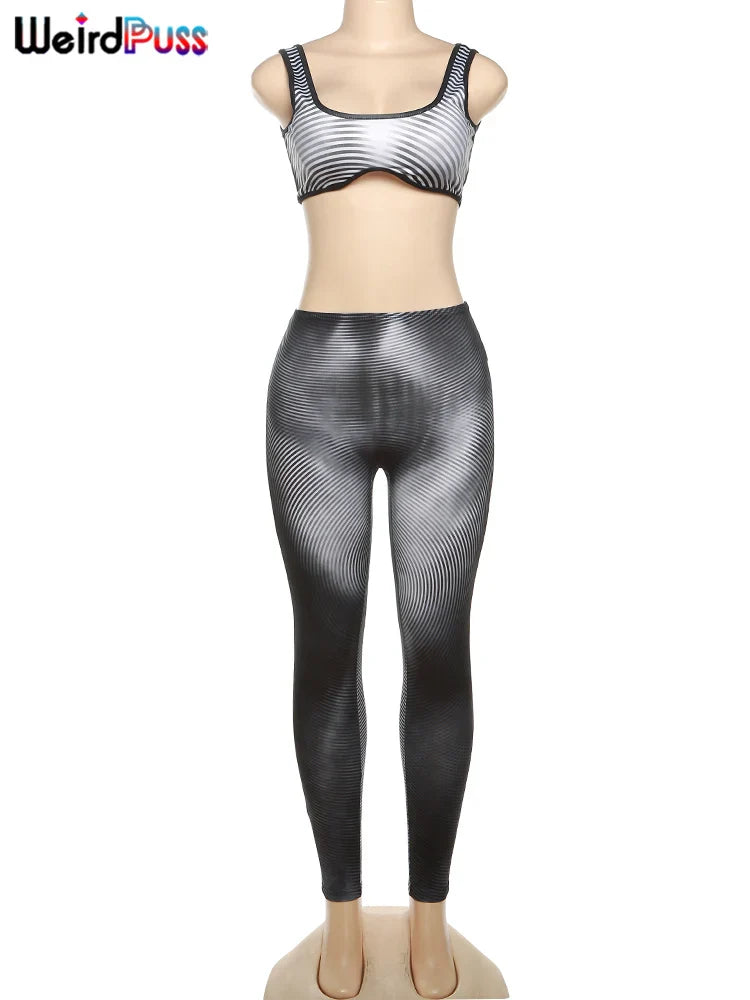 Gradient Muse™ | Women's 2-Piece Matching Set | Stretch Tank Top & Leggings, Casual Sporty Design