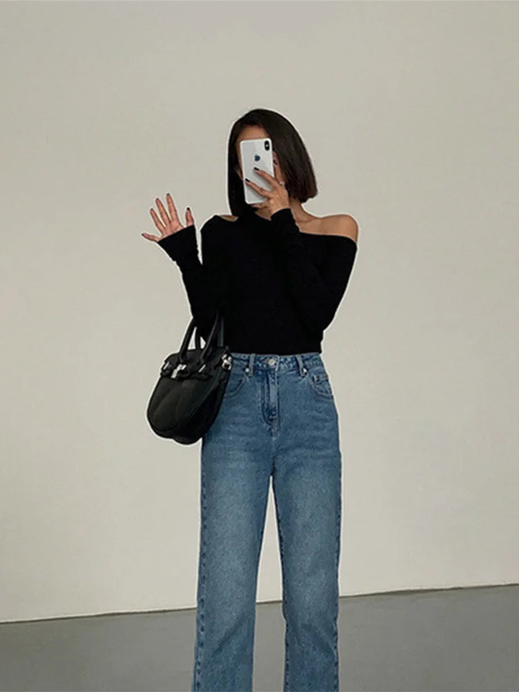 Off-Shoulder Aura™ | Women's Slim Fit Crop Top | Solid Color, Long Sleeves, Hollow Out Design for Spring Style