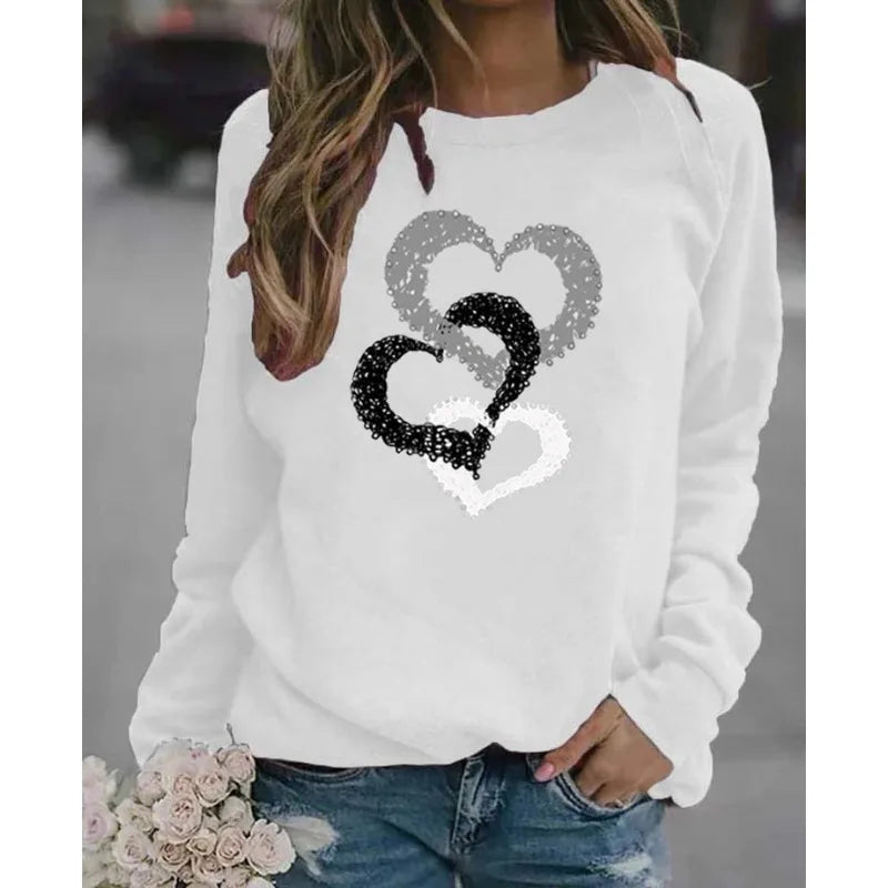 Hoodie Clara™ | Women's Casual Hoodie | Round Neck, Santa Claus Print, Cozy Streetwear for Autumn & Winter