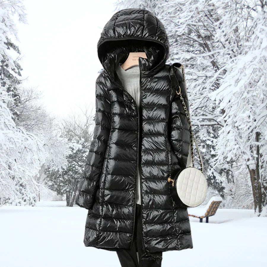 AeroLuxe™ | Ultralight Down Jacket | Water-Resistant, Packable Design & Breathable Fabric