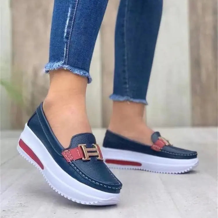 Sole Breeze™ | Women's Casual Slip-On Walking Sneakers | Lightweight Mesh, Breathable Design & Cushioned Comfort