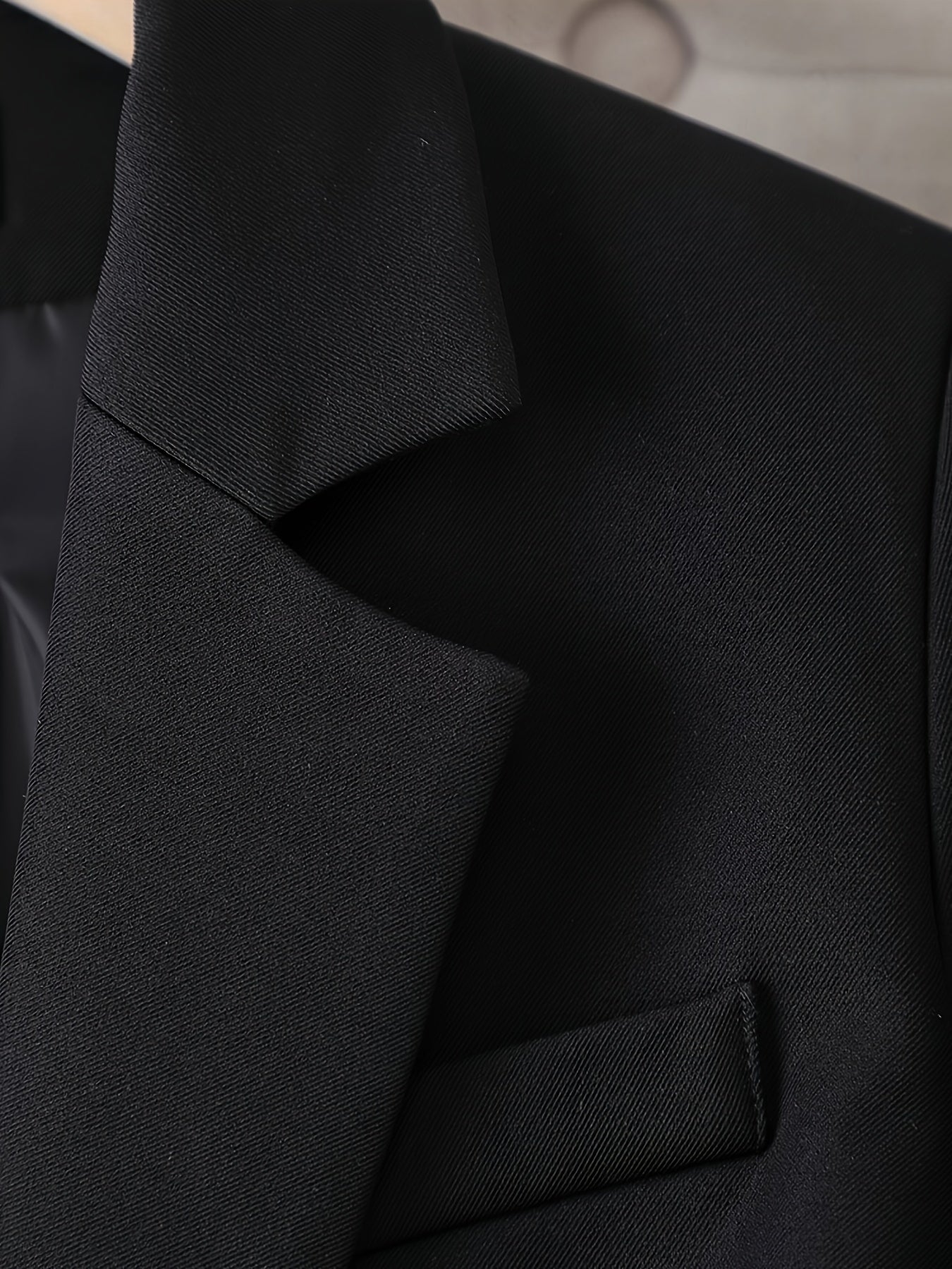 TailorCraft™ | Women's Classic Single-Button Blazer | Tailored Fit, Lightweight Fabric & Versatile Style