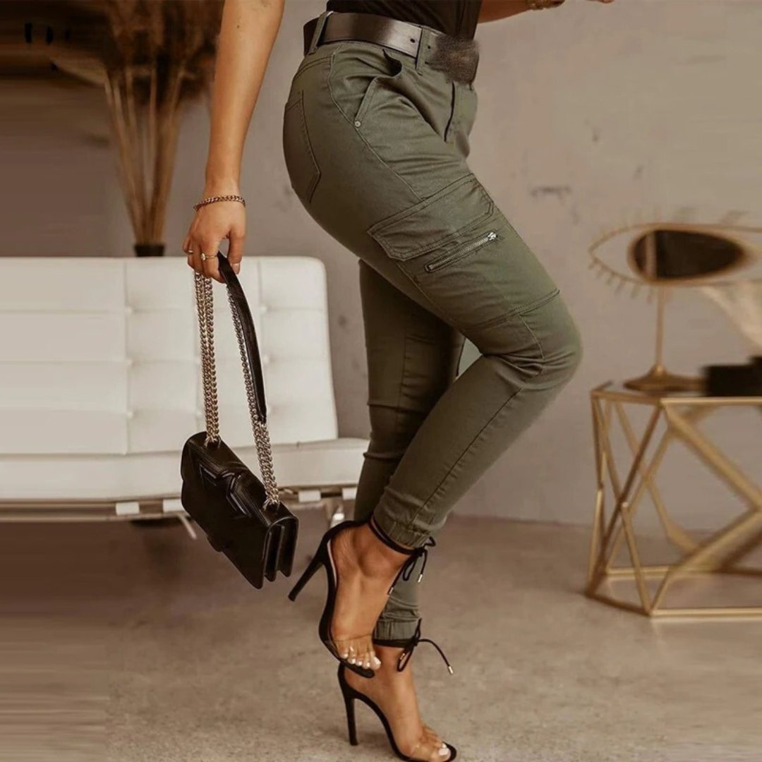 CargoFlex™ | Women's Comfortable Skinny Cargo Jogging Pants | Lightweight Fabric, Elastic Waistband & Functional Pockets