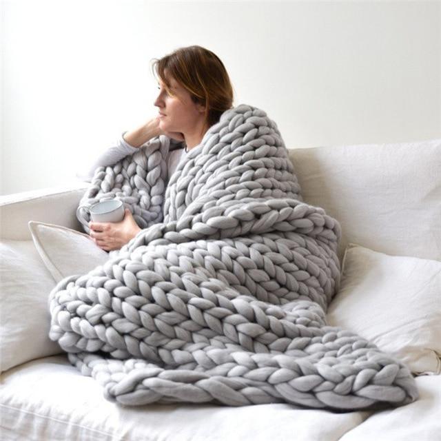 Handmade Chunky Knit Blanket Comfy & Warm - 80 x100 cm