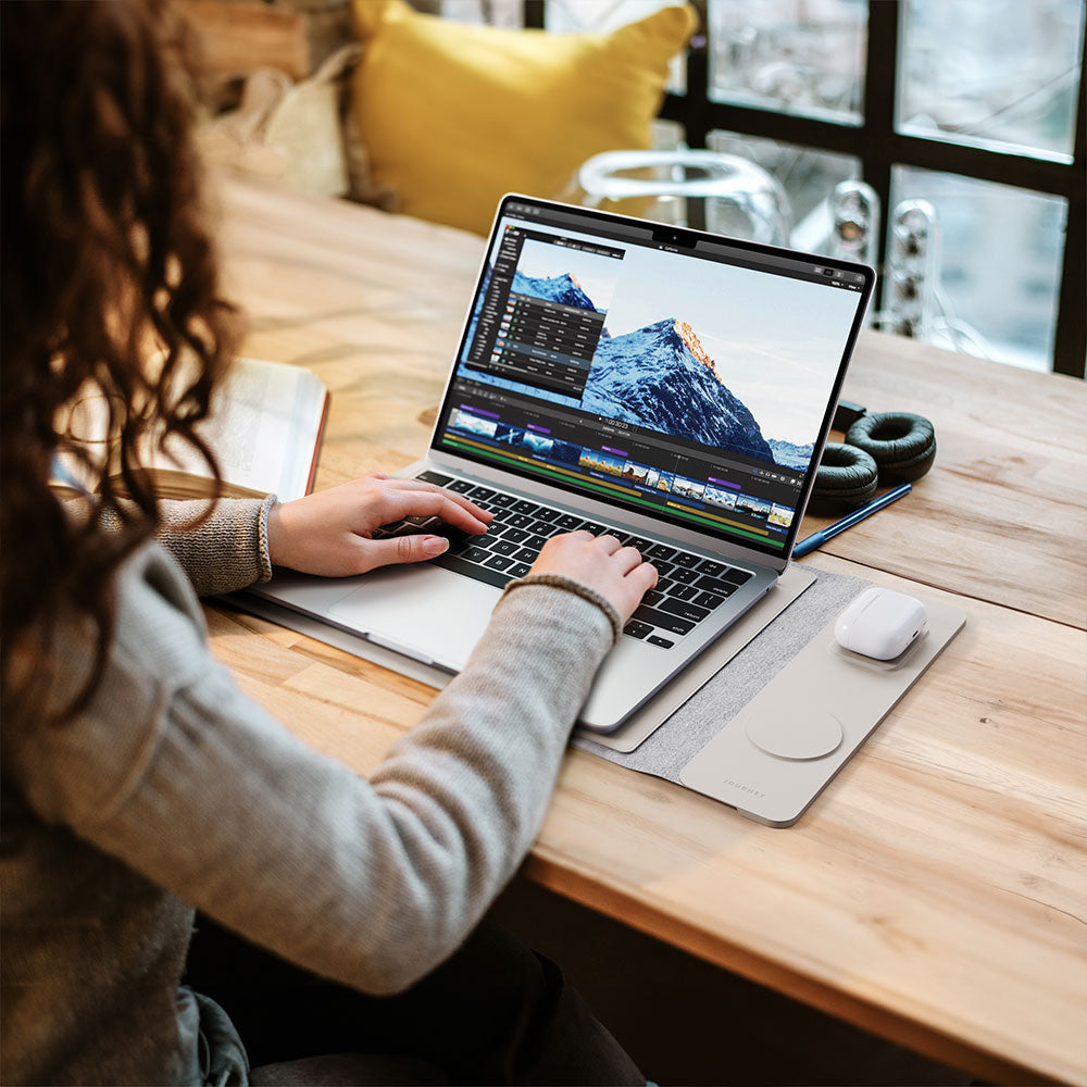 Laptop Sleeve with Wireless Charging | Portable & Protective Design