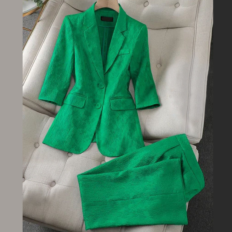 Blazer Elise™ | Women's Tailored Suit | Notched Lapel, Fitted Blazer & Trousers for Smart Formal Wear