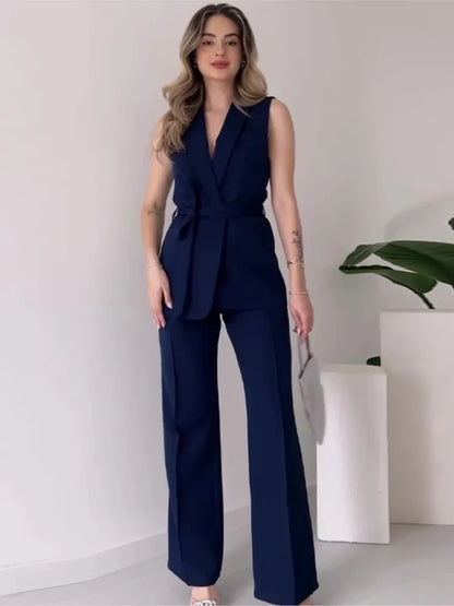 Blazer Elise™ | Women's Sleeveless Blazer Suit | Tailored Fit, V-Neck Design & High-Waisted Trousers with Belted Waist