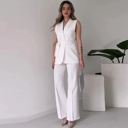 Blazer Elise™ | Women's Sleeveless Blazer Suit | Tailored Fit, V-Neck Design & High-Waisted Trousers with Belted Waist