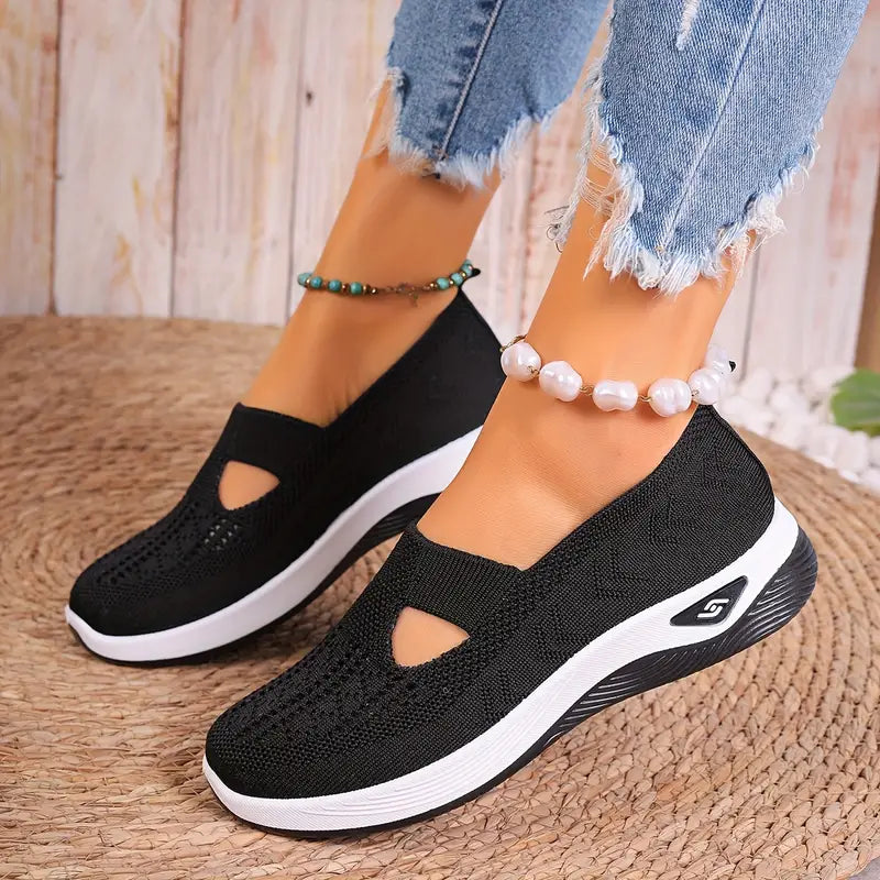 Women’s Orthopedic Slip-On Shoes – Hands-Free Walking Trainers for Easy Wear & All-Day Comfort"