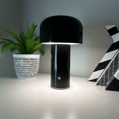 Stylish Rechargeable Mushroom Lamp - Modern Bedside Lighting