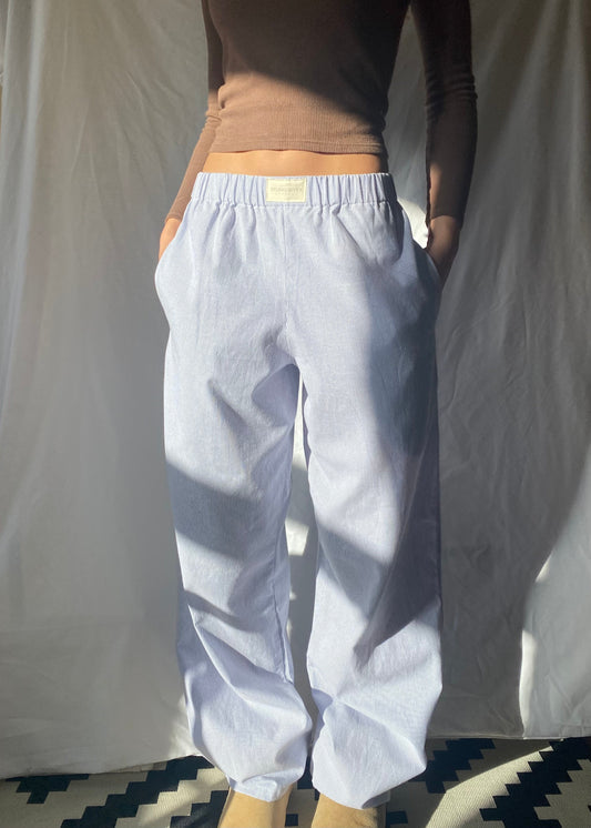 Comfortable Long Trousers for Women | Lightweight Fabric, Relaxed Fit & Breathable Design
