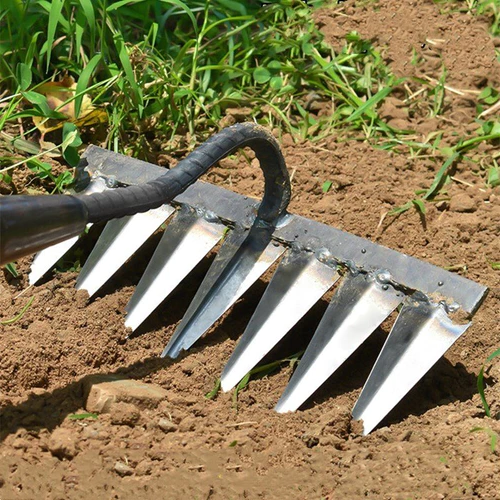 Heavy Duty Iron Weed Rake - Steel Rake for Effortless Garden Cleanup ...