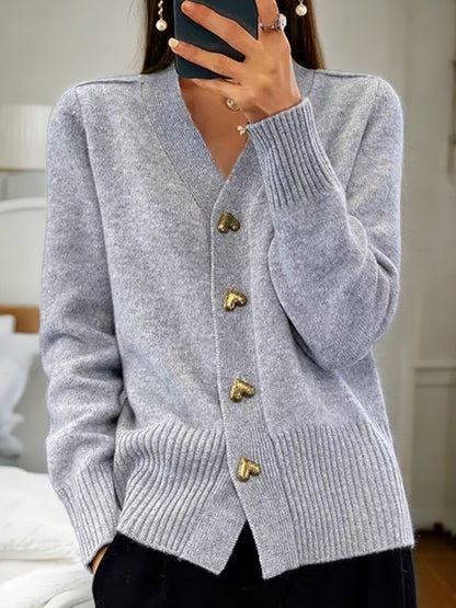Cardigan Belle™ | Women's V-Neck Cardigan | Soft Knit, Heart Button Detail & Cozy Fit