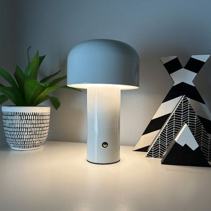 Stylish Rechargeable Mushroom Lamp - Modern Bedside Lighting