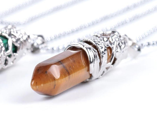 Irregular Quartz Healing Chakra Crystal Necklace Pendant