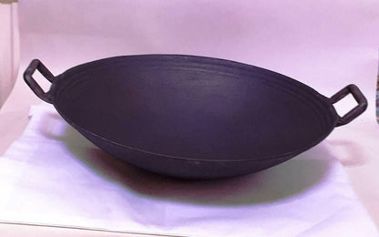 Round Base Cast Iron Wok 14"